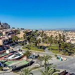 דירה Miramar Magic Sea & Sunrise View