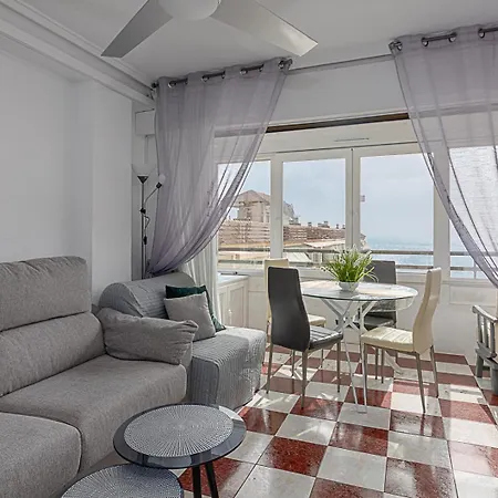 דירה Miramar Magic Sea & Sunrise View