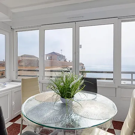 דירה Miramar Magic Sea & Sunrise View