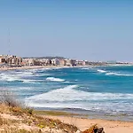 Miramar Magic Sea & Sunrise View 아파트